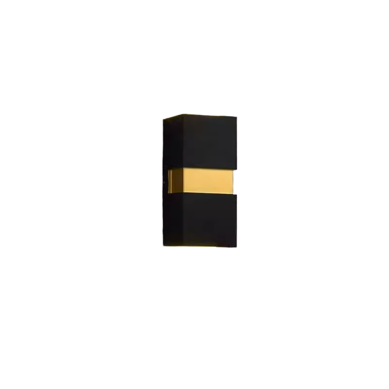 Sora Outdoor Wall Light