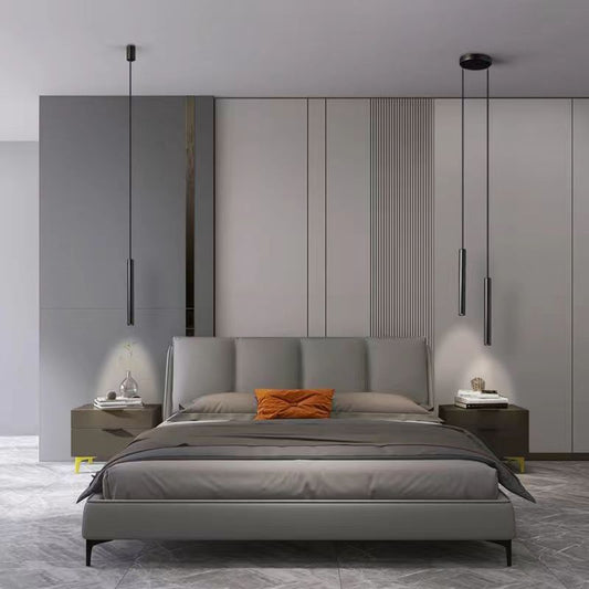 Linea Slim Pendant Light