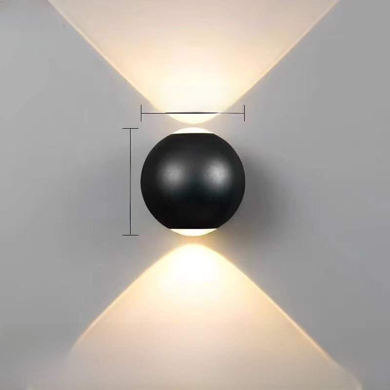 Sora Outdoor Wall Light